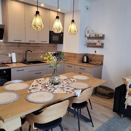 Apartament Lilla 2 Jelenia Gora Dış mekan fotoğraf