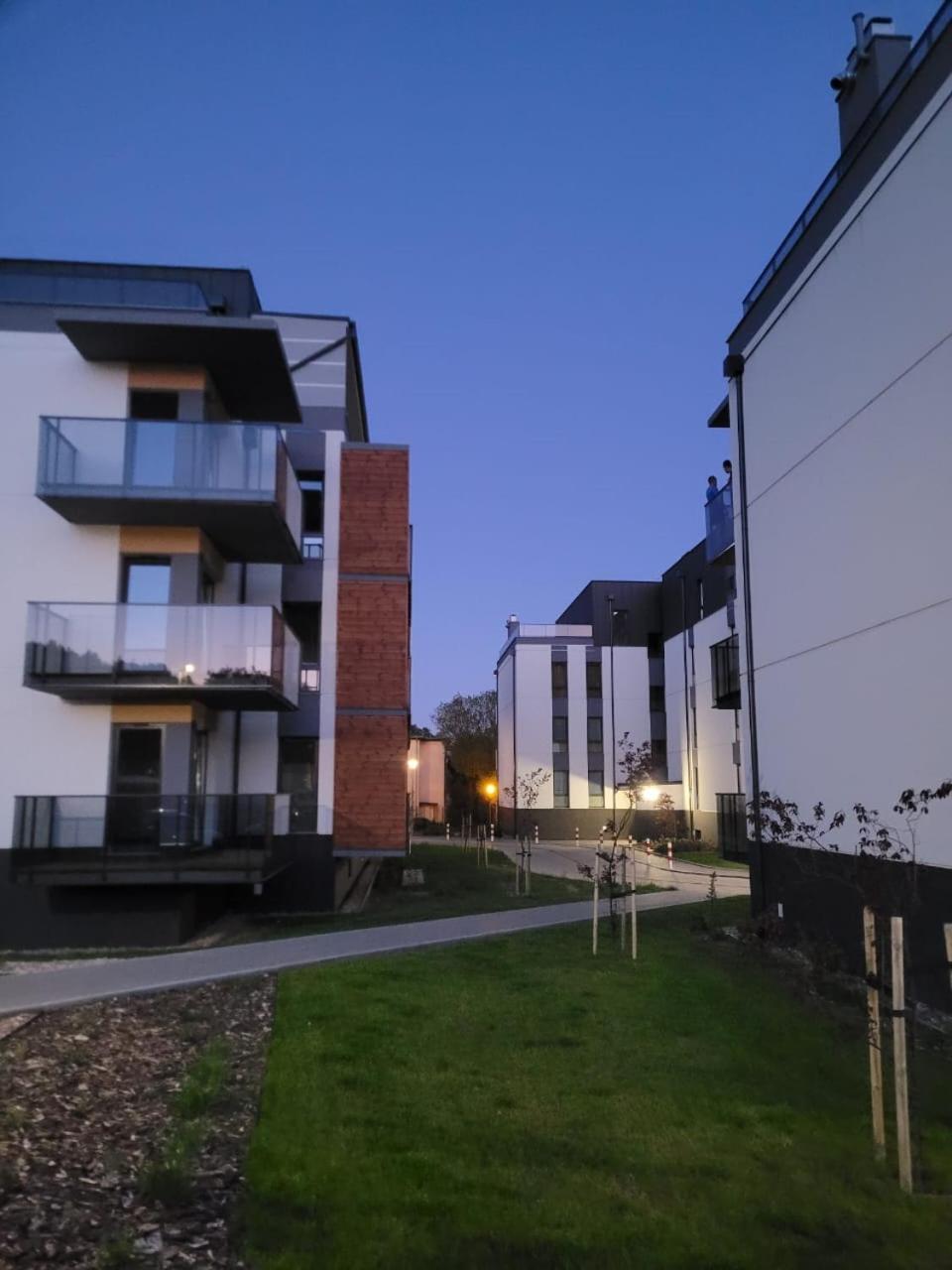 Apartament Lilla 2 Jelenia Gora Dış mekan fotoğraf