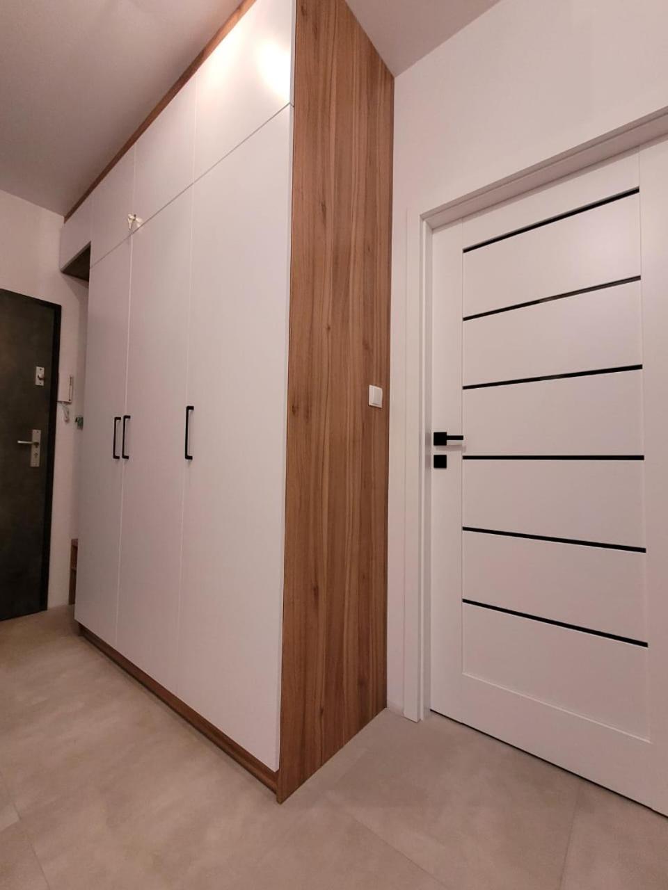 Apartament Lilla 2 Jelenia Gora Dış mekan fotoğraf