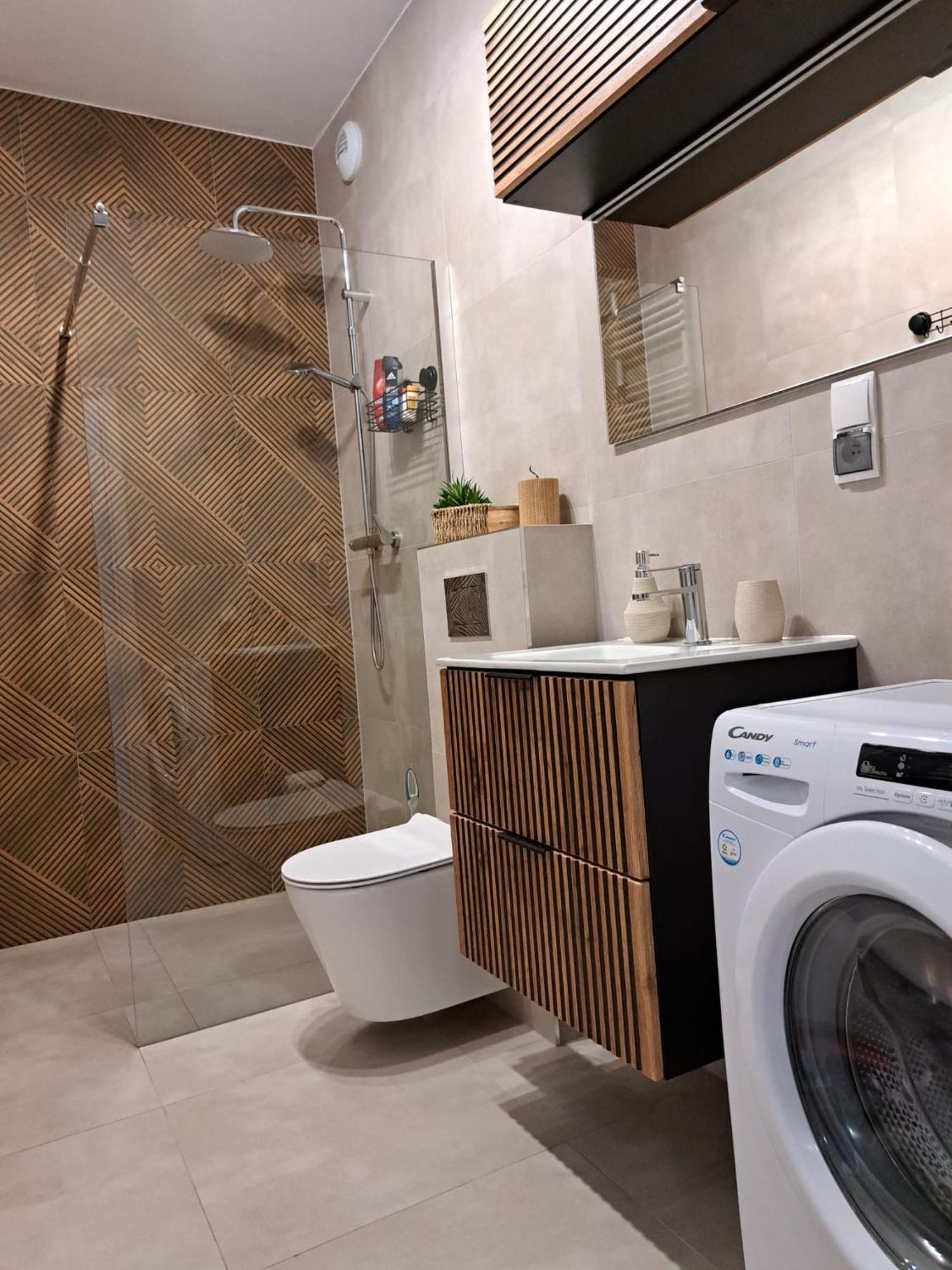 Apartament Lilla 2 Jelenia Gora Dış mekan fotoğraf