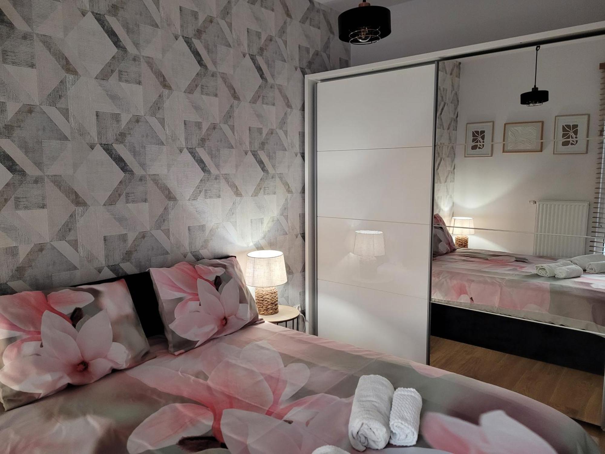 Apartament Lilla 2 Jelenia Gora Dış mekan fotoğraf